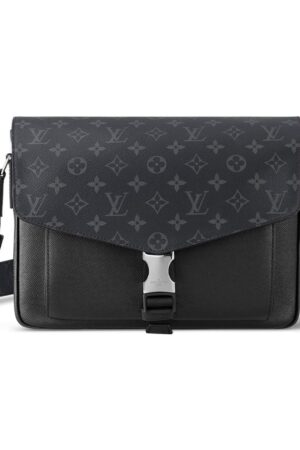 LV MESSENGER TAIGARAMA BLACK